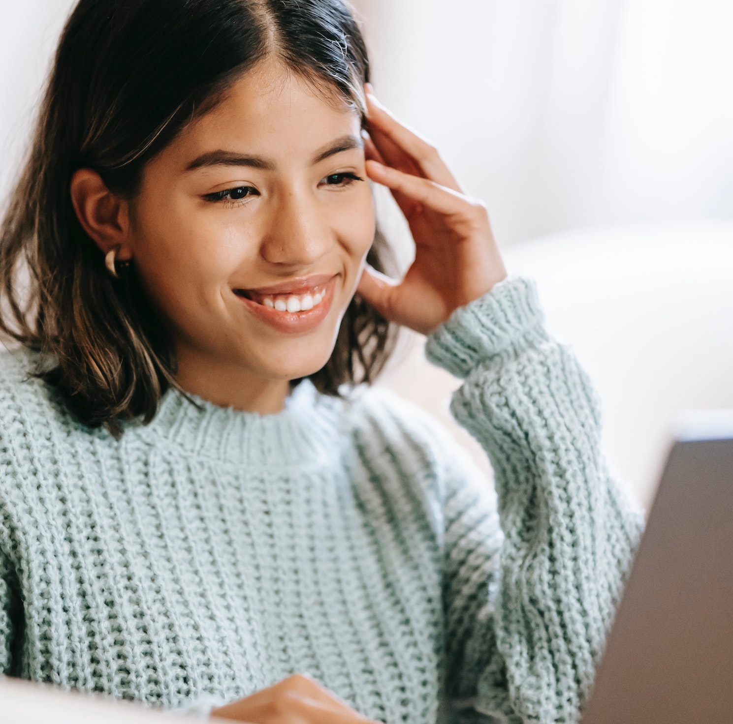 Mujer mexicana trabajando